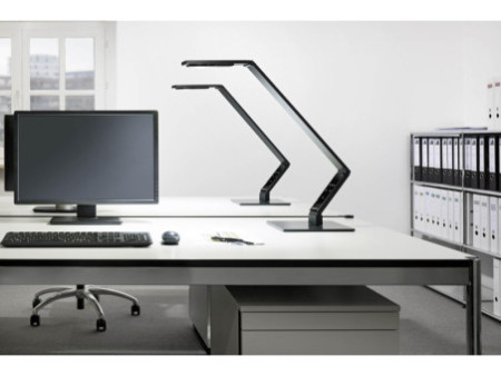 LUCTRA Lampe de bureau à LED TABLE LINEAR BASE, noir