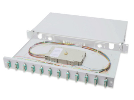 DIGITUS boîte d'épissure à fibres optiques om3 équipée,