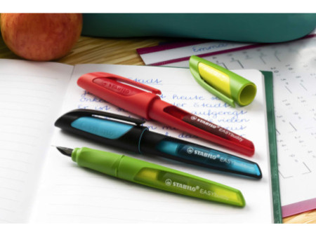 STABILO Stylo plume EASYbuddy L, gauchers, noir/bleu