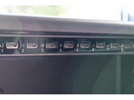 DIGITUS Armoire de charge mobile pour tablettes