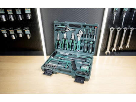 BRÜDER MANNESMANN Jeu d'outils, 74 pièces, dans un coffret
