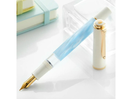 Pelikan Stylo plume M 200 bleu pastel, taille de plume: F