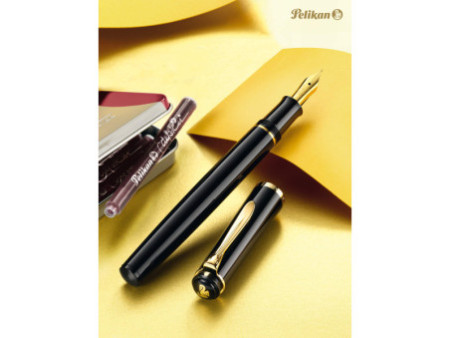 Pelikan Stylo plume P 200, noir, taille de plume: B
