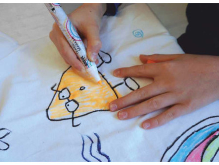KREUL Feutre textile médium 'Junior', kit 'Color your case'