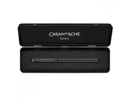 CARAN D'ACHE Stylo plume 849 BLACK CODE, noir