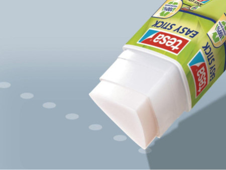 tesa ecoLogo Easy Stick Bâton de colle, 25 g, présentoir cmp