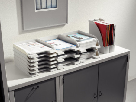 LEITZ Boîte à pans coupés Plus, A4, en polystyrène, gris