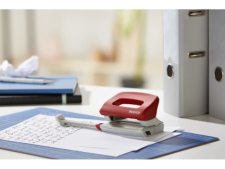 LEITZ perforateur Nexxt 5058, capacité de perforation: 10
