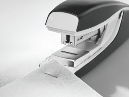 LEITZ Agrafeuse à plat Nexxt 5523, capacité: 40 feuilles,