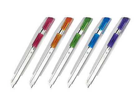 NT Cutter iA300RP, boîtier en plastique, 9 mm