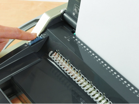 Fellowes Perforelieur anneaux métalliques Galaxy Wire