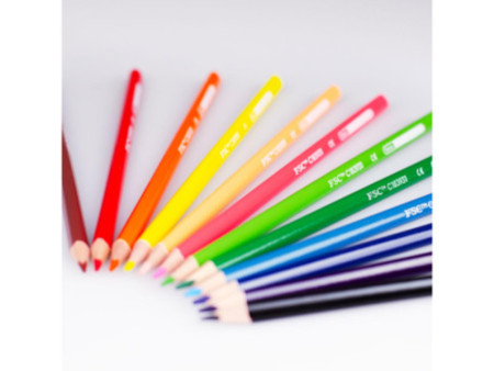 Kores Crayons de couleur, étui en carton de 12 +
