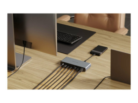 TARGUS HyperDrive ThunderBolt 4 Docking
