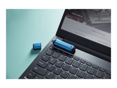 KINGSTON 16Go USB-C IronKey Vault 50C