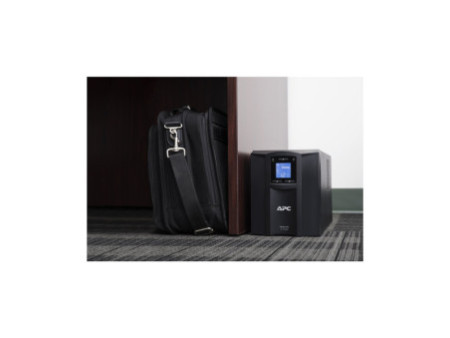 APC Smart-UPS C 1500VA LCD 230V avec