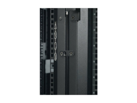 APC NetShelter SX 42U 600x1070 no sides