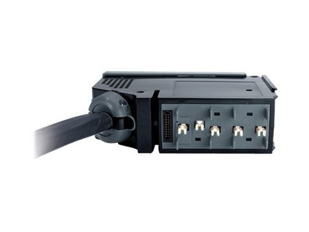 APC Power Protection 3x1 Pole 3 Wire 32A