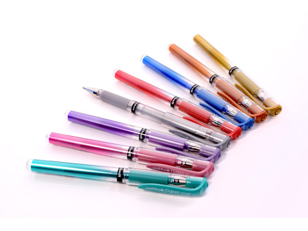 uni-ball Stylo roller à encre gel SIGNO broad UM153